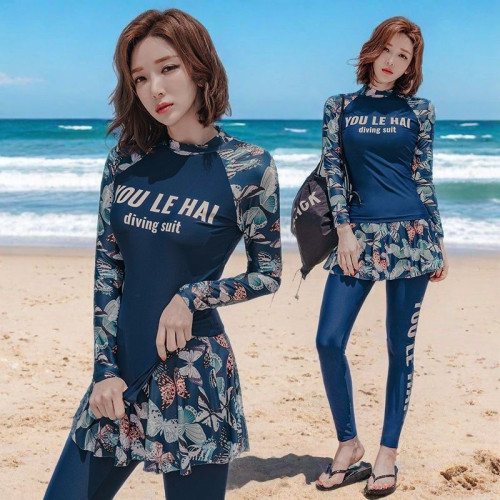 2025新款長袖泳衣女保守浮潛沖浪分體遮肚海邊遊泳水母服