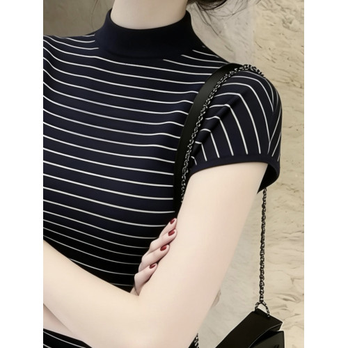 小衆不撞款藍底杏條半高領短袖T恤女夏季款別致休閒百搭減齡上衣