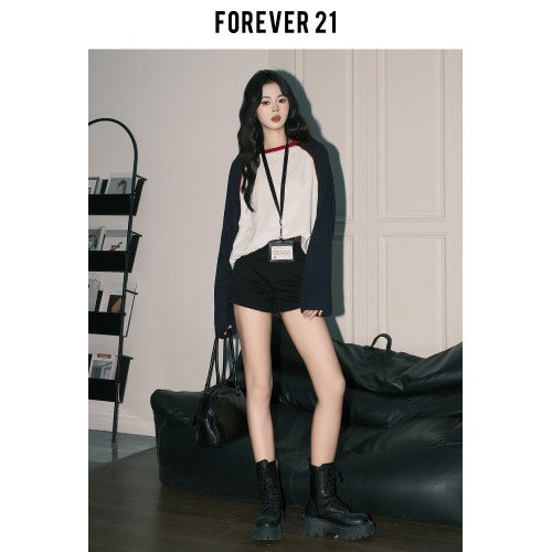 Forever21設計感復古黑色A字牛仔短褲女美式修身顯瘦高腰包臀熱褲