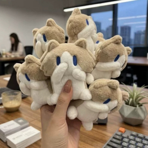 爆款月薪貓玩偶散味貓公仔捂嘴貓咪毛絨玩具超萌包包掛件車鑰匙釦 爆款月薪貓玩偶散味貓公仔捂嘴貓咪毛絨玩具超萌包包掛件車鑰匙釦