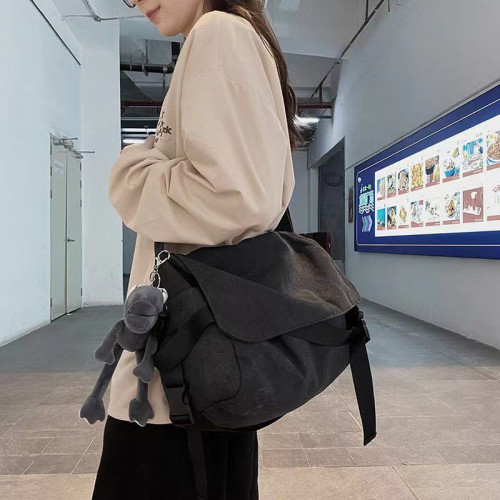 帆布包男斜後背包大容量日系復古慵懶風學生挎包休閒簡約男士單肩包 帆布包男斜後背包大容量日系復古慵懶風學生挎包休閒簡約男士單肩包