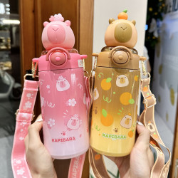 卡皮巴拉兒童水杯上學生專用女孩吸管杯幼兒園可攜式不鏽鋼保溫杯子