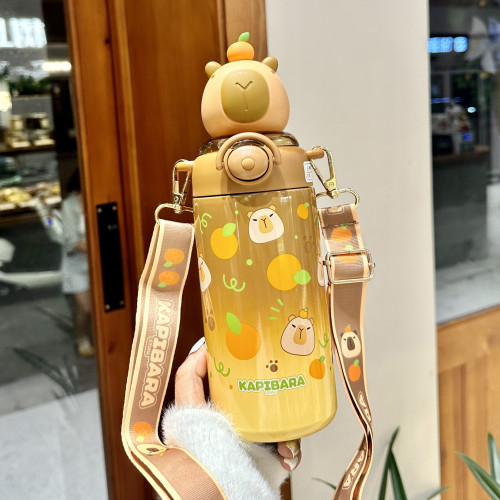 卡皮巴拉兒童水杯上學生專用女孩吸管杯幼兒園可攜式不鏽鋼保溫杯子 卡皮巴拉兒童水杯上學生專用女孩吸管杯幼兒園可攜式不鏽鋼保溫杯子