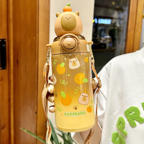 卡皮巴拉兒童水杯上學生專用女孩吸管杯幼兒園可攜式不鏽鋼保溫杯子 卡皮巴拉兒童水杯上學生專用女孩吸管杯幼兒園可攜式不鏽鋼保溫杯子