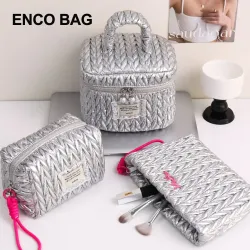 新款個性ins風大容量銀色化妝包大容量手提收納包高級感羽絨質感