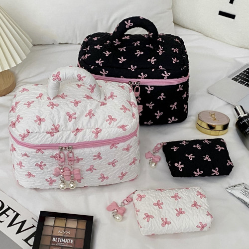 褶皺蝴蝶結化妝包女2025新款大容量手提洗漱包化妝品口紅收納包袋