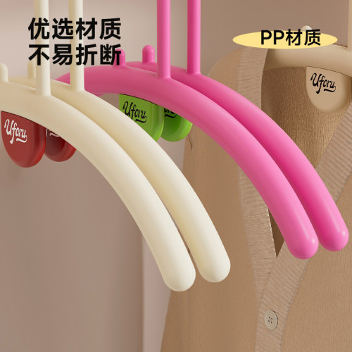 兒童衣架家用掛衣加厚加粗無痕防肩角香薰衣撐冬季羽絨服衣服架子