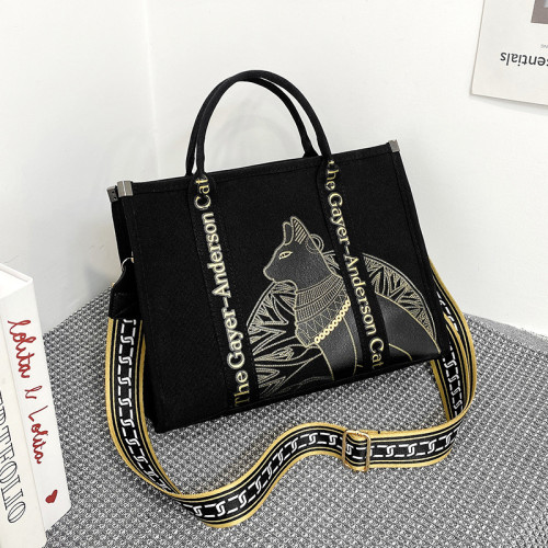 大容量帆布包包女2025春季新款休閒簡約通勤斜後背包時尚手提托特包