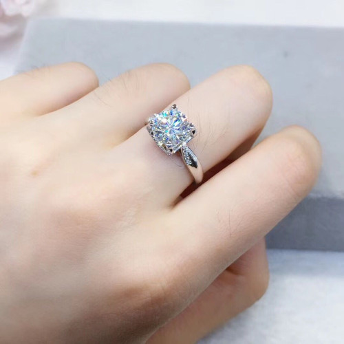 燕尾牛頭美國時尚莫桑石鑽戒莫桑鑽鑲嵌18K金結婚求婚戒指女戒潮