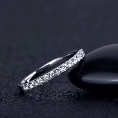 PT950鉑金美國時尚莫桑石戒指簡約半圈碎鑽排戒結婚正品D色鑽戒女