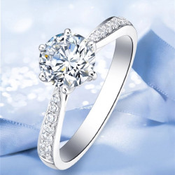 莫桑鑽戒指周家PT950鉑金一克拉戒指女白金結婚求婚對戒珠寶時尚