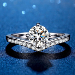 莫桑石鑽戒純銀戒指女PT950女戒鑲嵌皇冠定求結婚戒指送禮