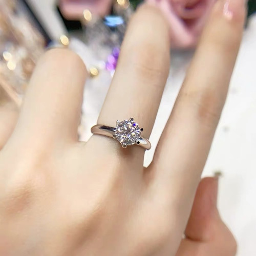 美國進口莫桑石戒指女1克拉倣真鑽石18K白金正品六爪結婚鑽戒