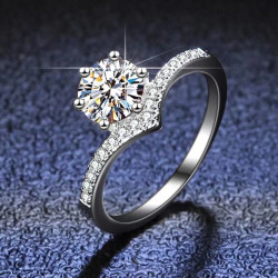 莫桑石鑽戒1-2克拉P950T訂求婚結婚戒指男女鉑金情侶對戒正品奢華