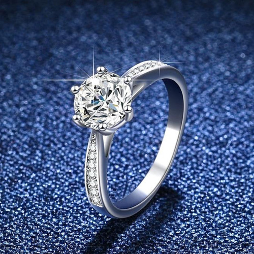 鉑金莫桑石鑽戒D色經典六爪戒指碎鑽倣真結婚戒指女女戒求婚戒指
