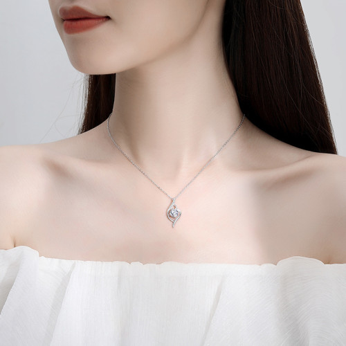 【新品特賣】一見傾心莫桑鑽項鏈女銀飾簡約氣質鎖骨鏈送女生禮物