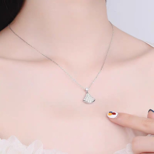純銀白金莫桑石項鏈女莫桑鑽滿鑽小扇子吊墜鎖骨鏈銀飾送女生禮物