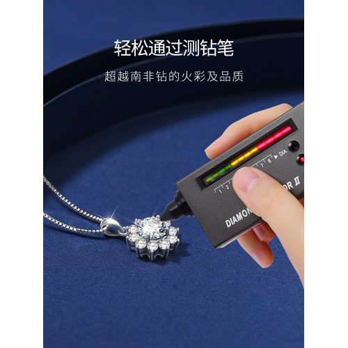 莫桑鑽項鏈純銀鎖骨鏈一克拉莫桑石吊墜輕奢小衆設計感禮物送女友
