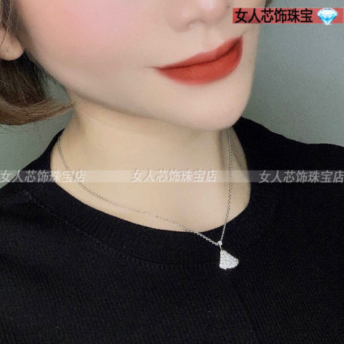 【新品特賣】純銀白金莫桑鑽項鏈裙子鑽石莫桑石吊墜結婚鏈鎖骨鏈