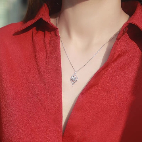 純銀白金項鏈女莫桑鑽吊墜莫桑石鎖骨鏈銀飾輕奢情人節送女生禮物