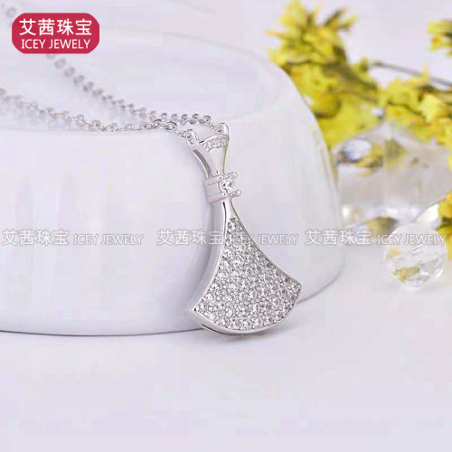 白金莫桑鑽鑽石項鏈女裙子莫桑石吊墜扇形鎖骨鏈玫瑰金項鏈日韓風