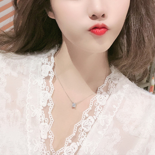 銀白金莫桑鑽項鏈女520輕奢小衆2022年新款設計感莫桑石吊墜禮物
