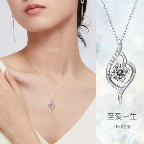 2022年新款莫桑鑽純銀項鏈女款百搭鎖骨鏈莫桑石吊墜輕奢女夏小衆