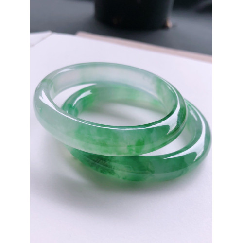 翡翠手鐲冰種圓條陽綠飄花玻璃種天然緬甸晴水玉手鐲女款時尚送禮