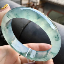 天然緬甸冰種飄藍花翡翠手鐲玉石飄綠透玉手鐲玉旺夫女正圈貴妃鐲