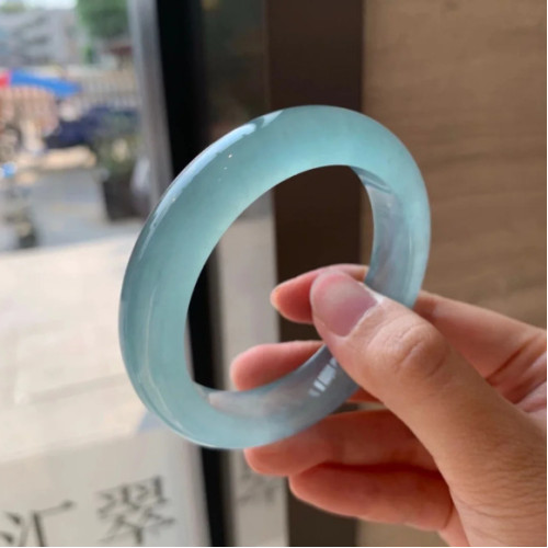 藍水天然冰種海藍寶玉鐲晴水底天青凍鐲子天空藍岫天空翡翠玉手鐲