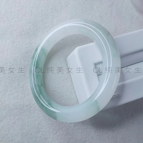 天然緬甸真玉翡翠玉手鐲女款細圓條美人條冰飄花翡翠手鐲正品送禮