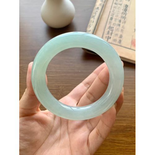 【5月新貨】天然緬甸翡翠手鐲女冰糯種圓條翡翠玉手鐲單色淺陽綠