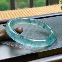 天然緬甸翡翠手鐲正品冰糯種飄花玉手鐲女款玉鐲子天然貴妃鐲時尚