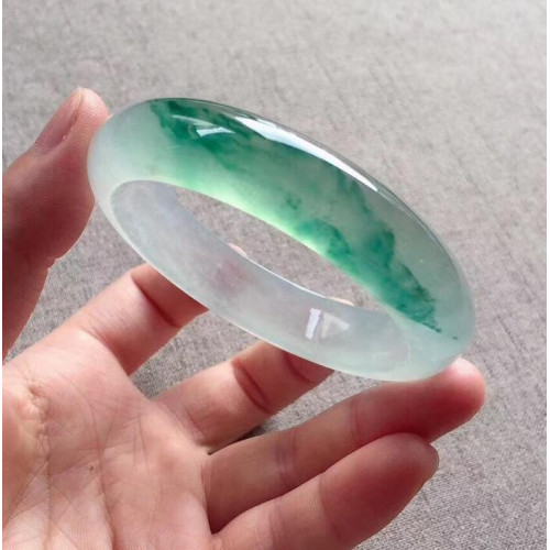 天然緬甸冰種飄綠花翡翠手鐲老坑a貨正圈圓條玉鐲子吊墜女款熱賣
