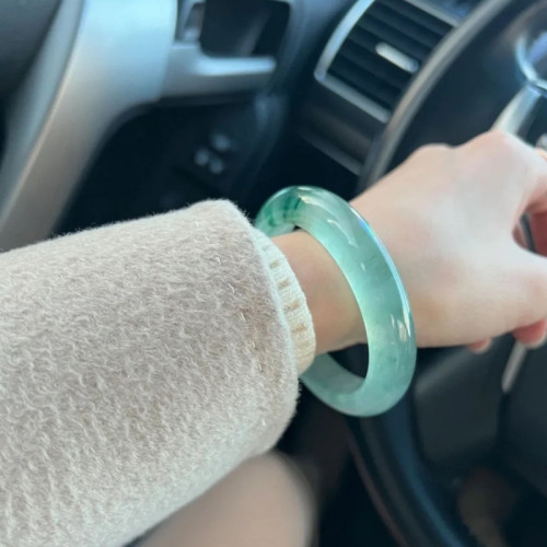 緬甸翡翠手鐲天然a貨冰種藍晴水飄花圓條貴妃玉手鐲女款正品旗艦