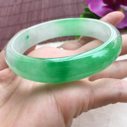 緬甸玉鐲女天然正品冰種翡翠手鐲陽綠飄花貴妃鐲子超寬玉手鐲少女