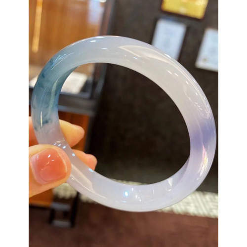 天然緬甸翡翠手鐲冰糯種春彩帶紫正圓冰透少女款冰種飄花玉手鐲子
