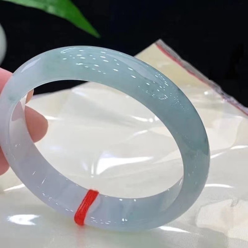 天然翡翠玉鐲子陽綠淺綠正圈玉手鐲正品老坑冰糯種少女款手鐲送禮
