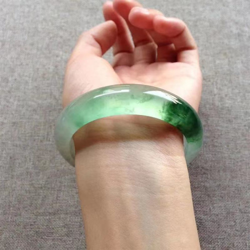 天然翡翠手鐲緬甸糯冰飄花油青春彩翡翠玉髓手鐲陽綠玉石手鐲玉鐲