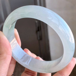 緬甸老坑冰種翡翠手鐲圓條飄綠玻璃種正圈玉冰種單色玉手鐲少女款