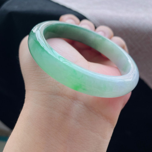 天然緬甸A貨翡翠手鐲冰糯種半山半水飄綠寬邊翡翠玉手鐲女款送禮