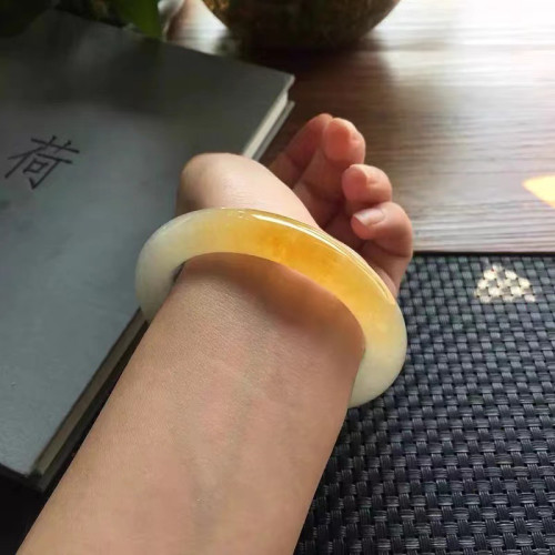 天然緬甸翡翠手鐲女款冰種黃翡圓條正圈玉鐲子翡翠玉手鐲送禮細款