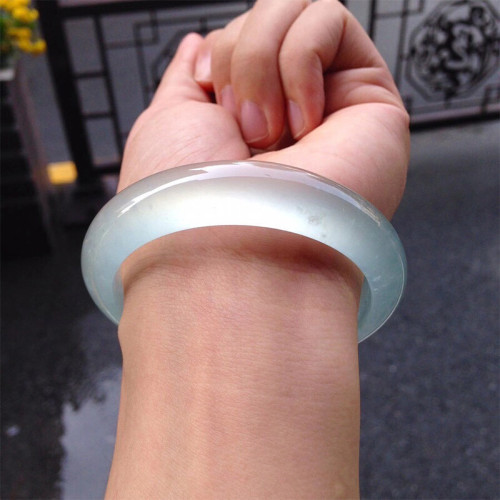 天然翡翠手鐲翡翠玉手鐲緬甸冰種正圈玉鐲子送女友老婆520情人節
