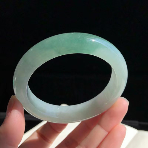 緬甸翡翠玉手鐲冰種油青色淺綠單色飄花正圈圓條貴妃少女款玉鐲子