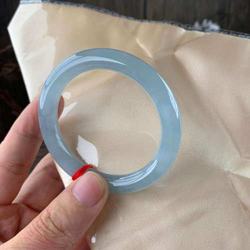 【新品熱賣】翡翠手鐲女緬甸老坑天然冰種藍水圓條翡翠玉手鐲晴水