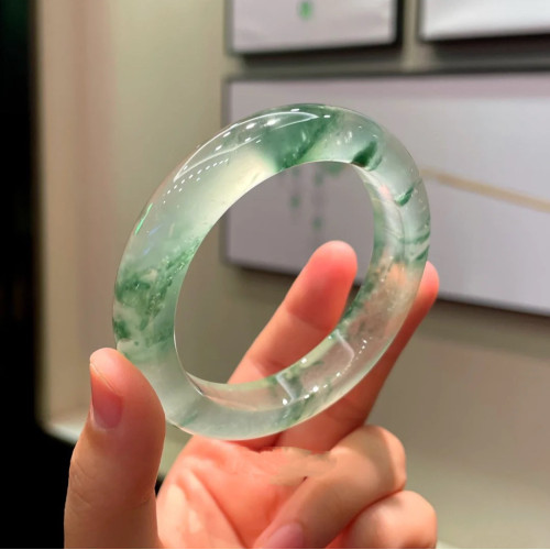 冰種翡翠飄花正圈玉鐲子天然a貨冰透飄綠花翡翠手鐲女正品帶証書