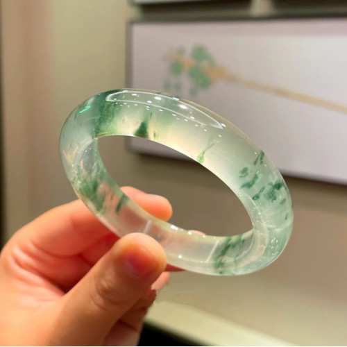 冰種翡翠飄花正圈玉鐲子天然a貨冰透飄綠花翡翠手鐲女正品帶証書
