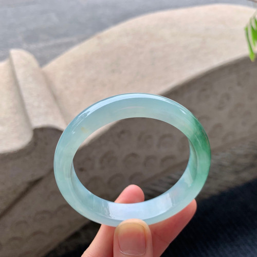 緬甸老坑天然a貨翡翠手鐲女款冰種飄綠正圈平安鐲翡翠玉手鐲送禮