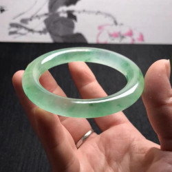 翡翠手鐲緬甸冰種飄花超水潤玉石手鐲陽綠圓條少女款玉石鐲子禮物