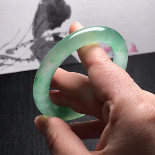 翡翠手鐲緬甸冰種飄花超水潤玉石手鐲陽綠圓條少女款玉石鐲子禮物